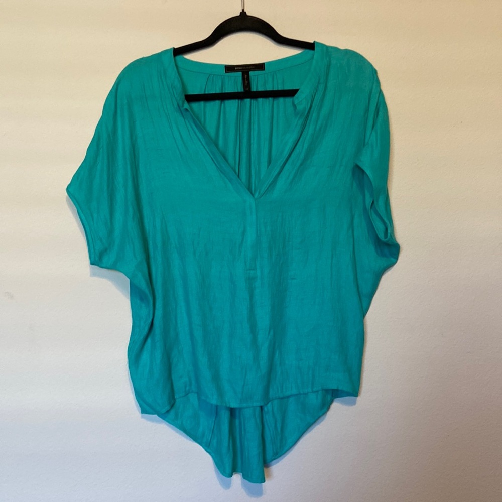 BCBG MAXAZRIA teal flowy blouse tee XS